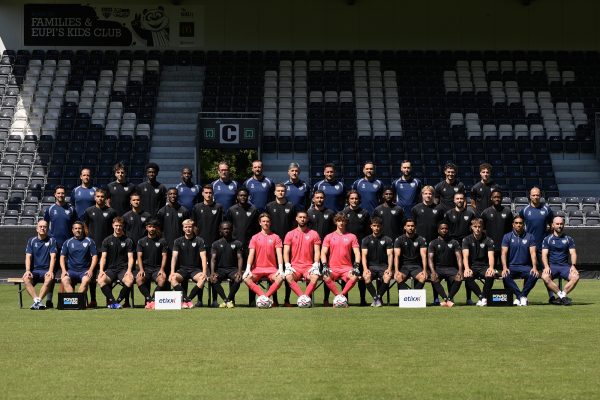 Mannschaftsfoto der AS Eupen 2026-27