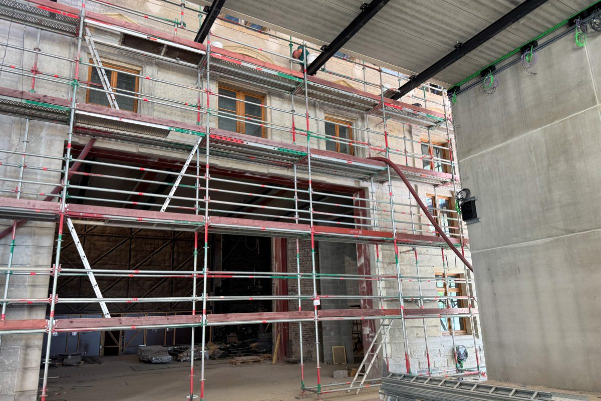 Gerüst auf der Baustelle