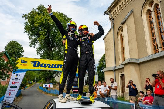 Tom Heindrichs und Jonas Schmitz gewinnen die Barum Rallye Zlin