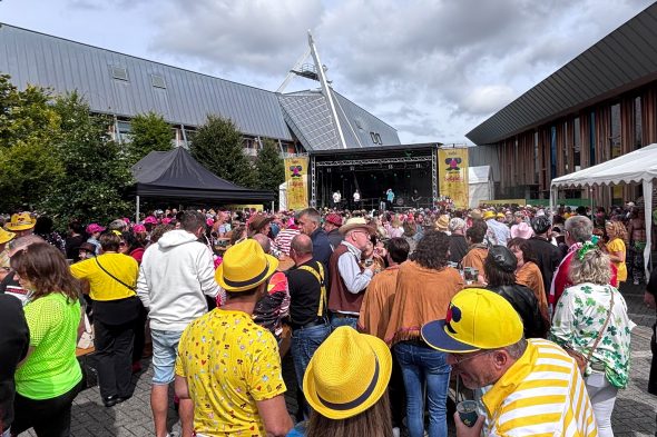 Publikum bei Jeck im Sunnesching 2026