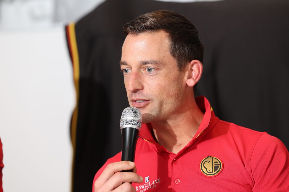 Justin Verboomen bei der Pressekonferenz in Brüssel vor der Reit-WM