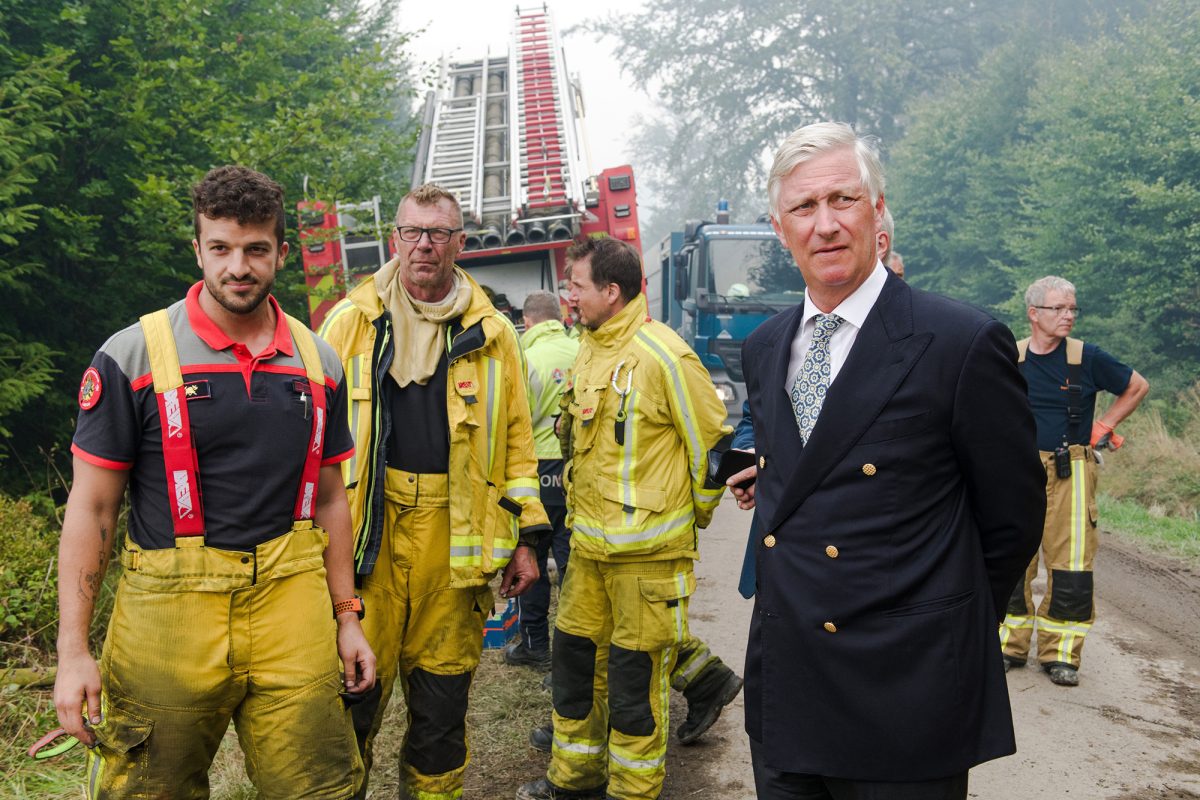 König Philippe - Vennbrand - Feuer im Hohen Venn: Tag vier - Montag