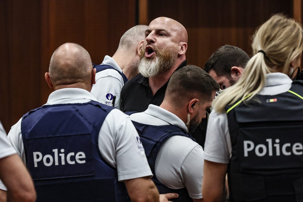 Gregory Lenoci protestiert im Gerichtssaal nach der Urteilsverkündung am 20. August 2026