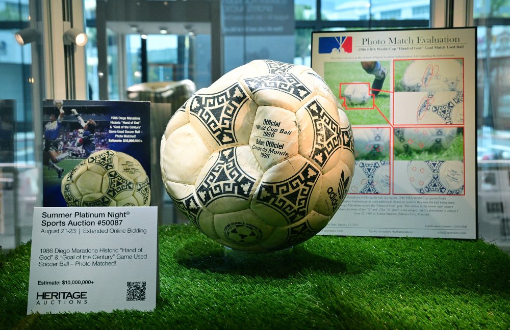 Maradonas "Hand-Gottes-Ball"