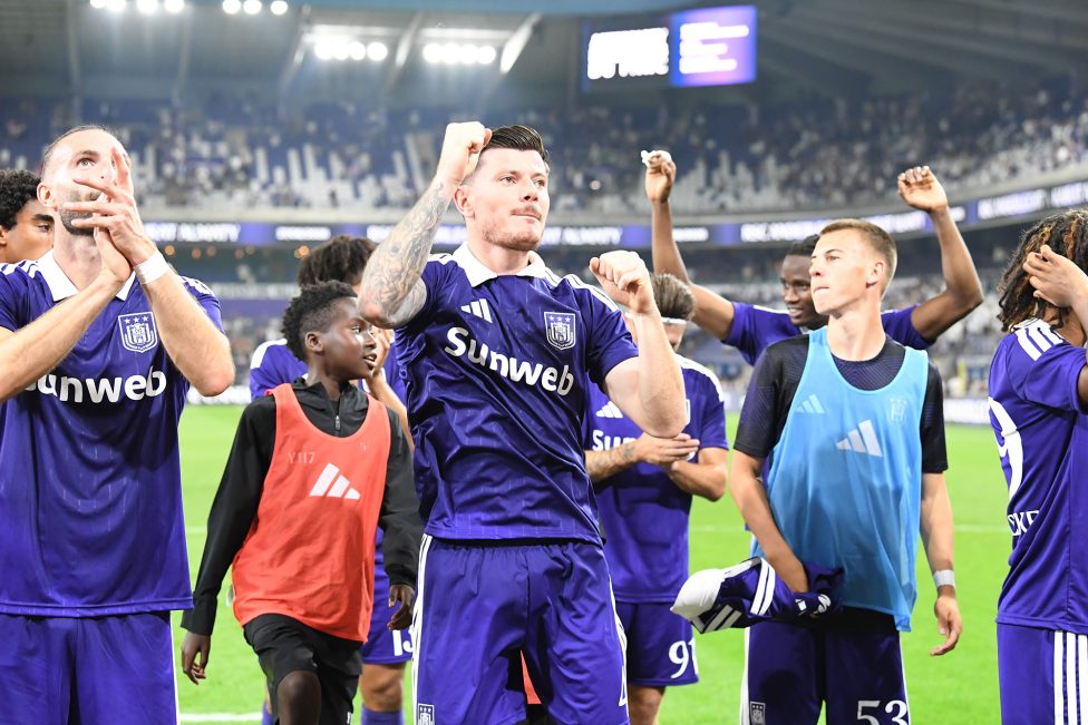Die Spieler von Anderlecht feiern nach dem Sieg über PAOK