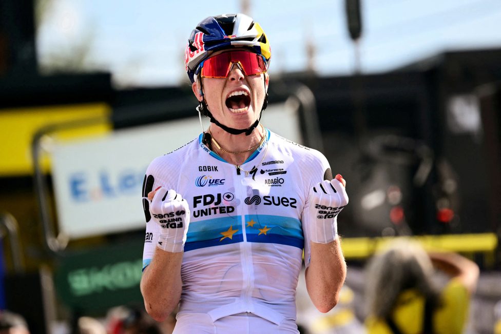 Demi Vollering gewinnt die fünfte Etappe der Tour de France Femmes