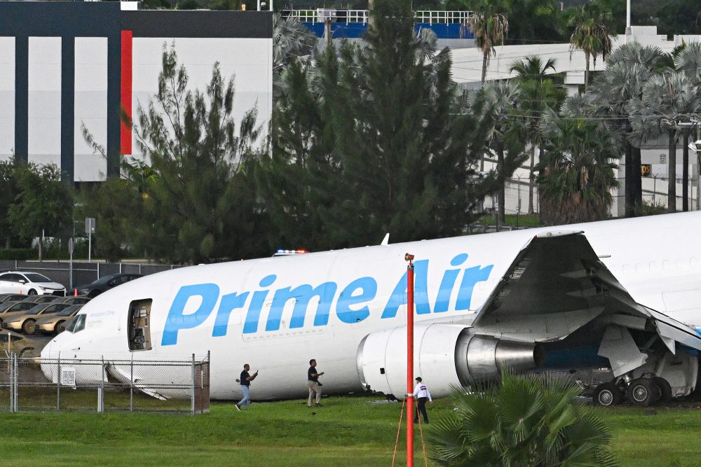 Absturz eines Transportflugzeugs von Amazon Prlme in Miami