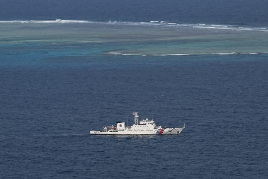 Schiff der chinesischen Küstenwache im Südchinesischen Meer