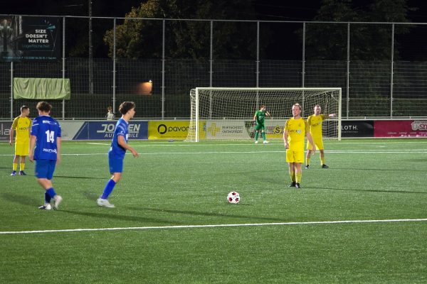 Spieler von Bütgenbach und FC Eupen B