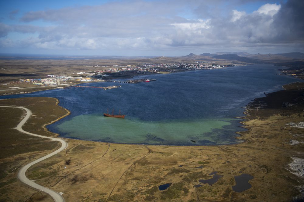 Luftaufnahme von Stanley auf den Falklandinseln