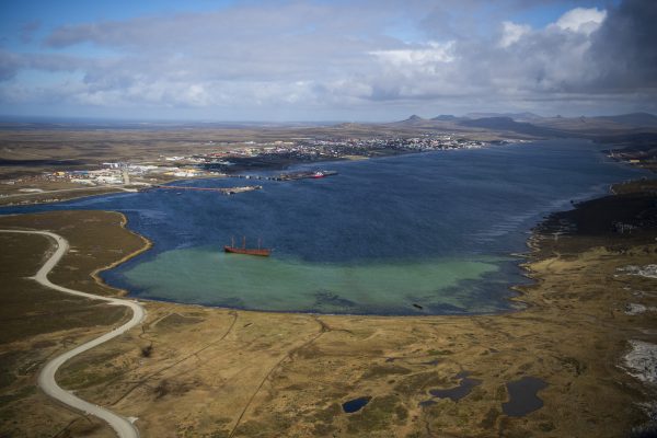 Luftaufnahme von Stanley auf den Falklandinseln