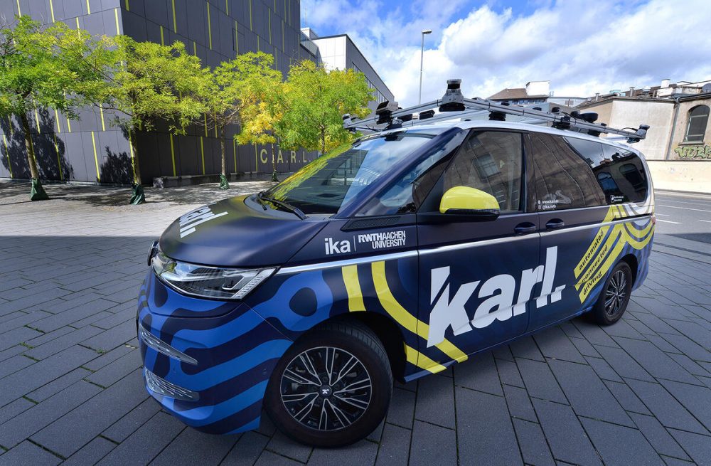 Forschungsfahrzeug Karl der RWTH Aachen