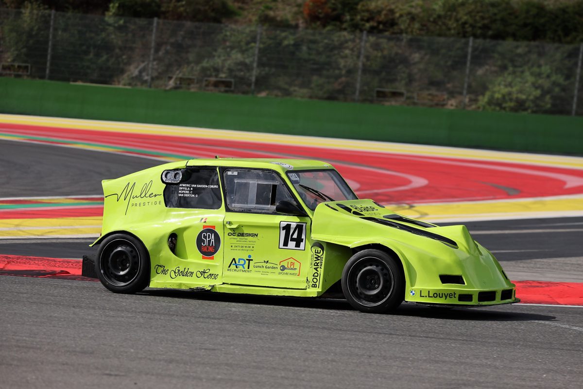 Die "2CV"-Rennente