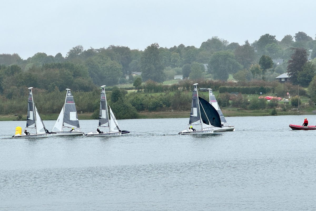 Segelboote beim Heinz Kettler Cup in Worriken