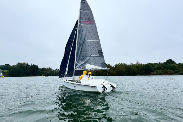 Segelboot beim Heinz Kettler Cup in Worriken