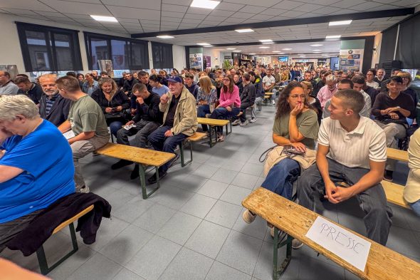 Jugendliche im Militärdienst