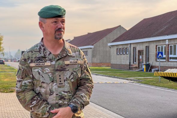 Jugendliche im Militärdienst