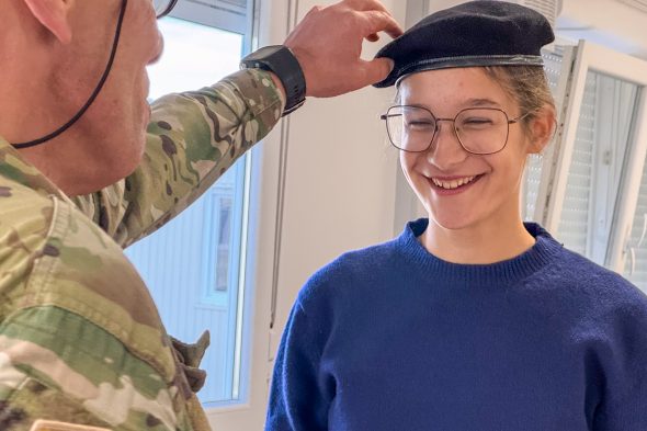 Jugendliche im Militärdienst