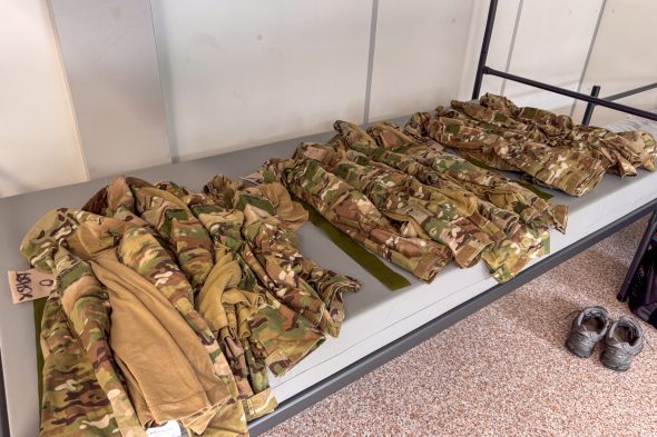 Jugendliche im Militärdienst