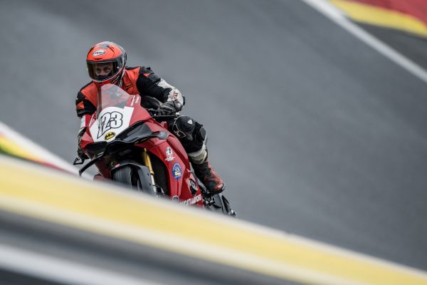 Patrick Thoussaint beim Sechs-Stunden-Rennen "6 Heures Moto" im Raidillon