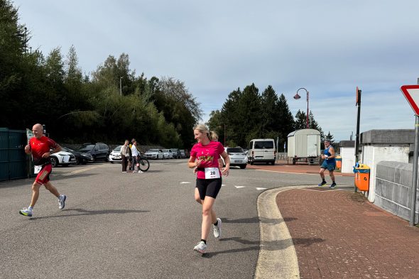 Läufer beim Talsperrenlauf in Eupen