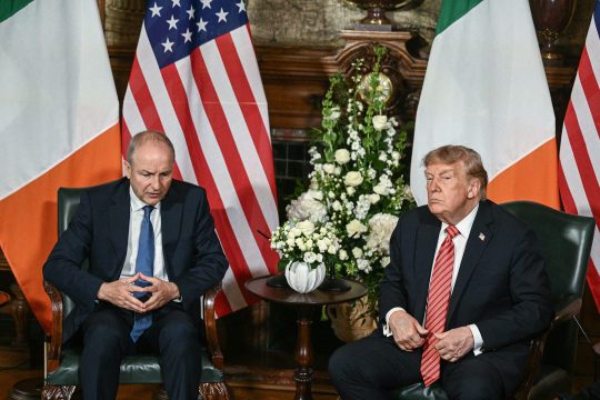 Gespräch zwischen dem irischen Regierungschef Martin und US-Präsident Trump