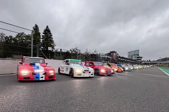 Die Rennenten in der Startaufstellung
