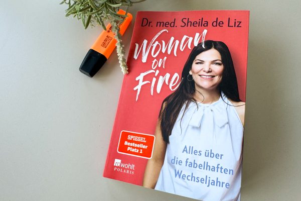 Cover von "Women on Fire: Alles über die fabelhaften Wechseljahre"