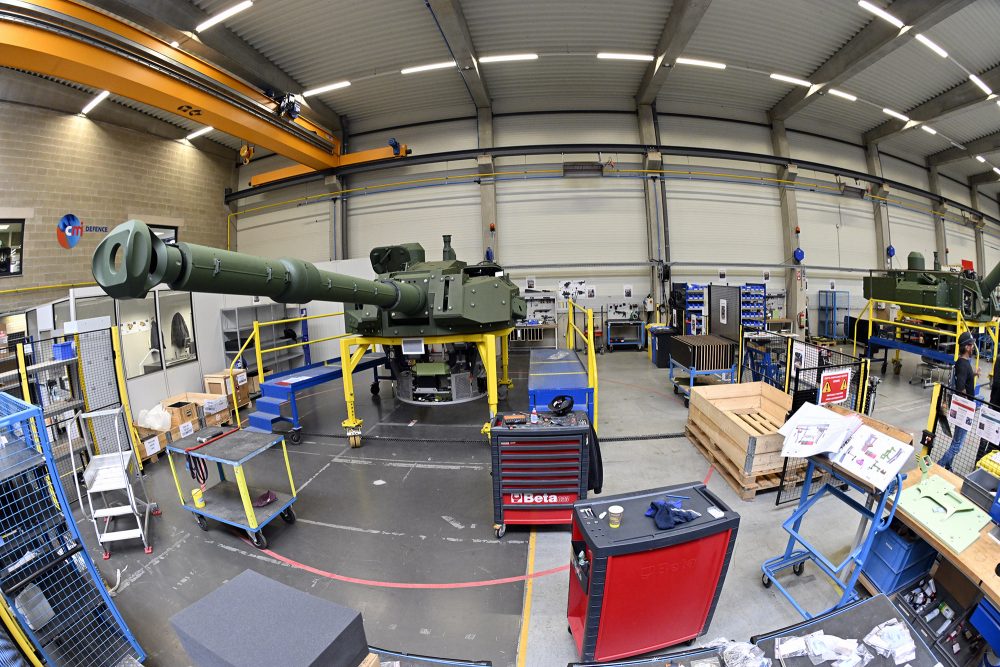 Eine Werkshalle bei Cockerill in Loncin