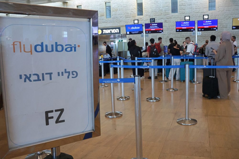 Flydubai-Schalter am Flughafen Tel Aviv