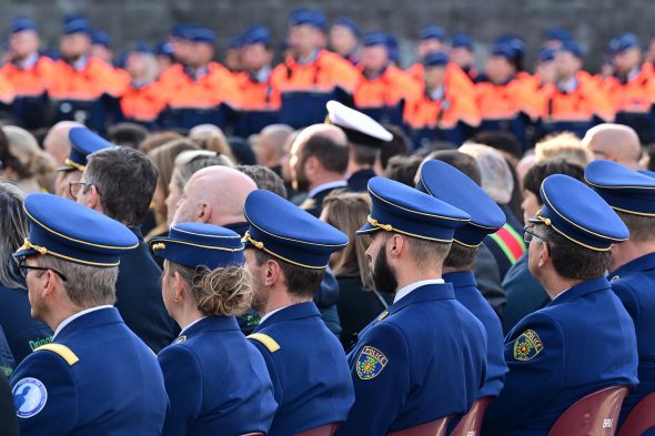 Kollegen erinnern an den getöteten Polizisten Nordine El Talbi