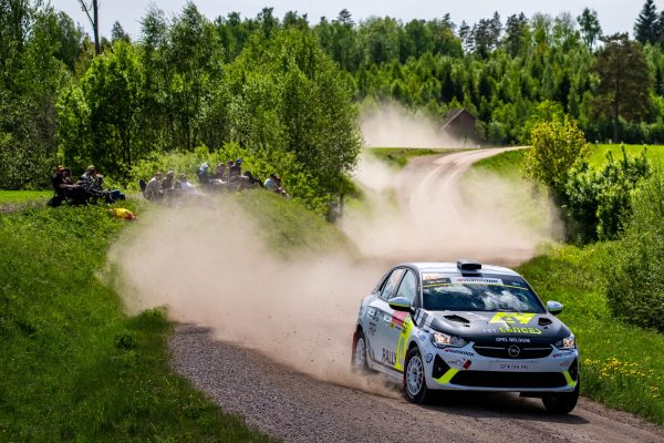 Der Opel von Tom Heindrichs und Jonas Schmitz