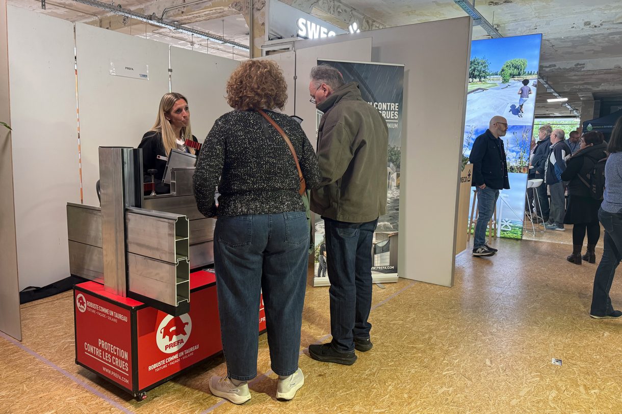 Messestand bei der "Inondéa"