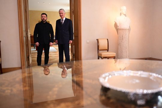 König Philippe und der ukrainische Präsident Selenskyj