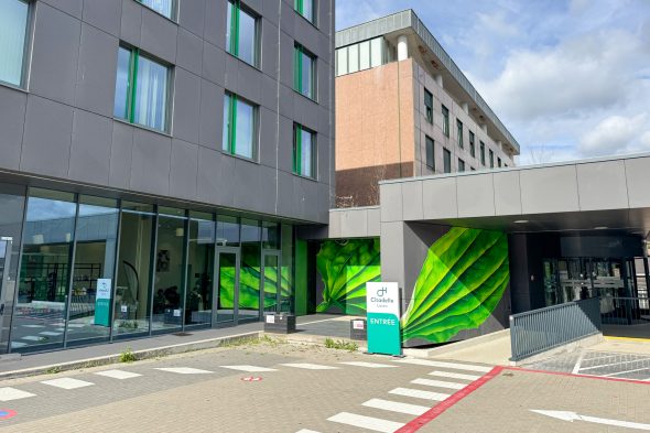 Gebäude der Klinik