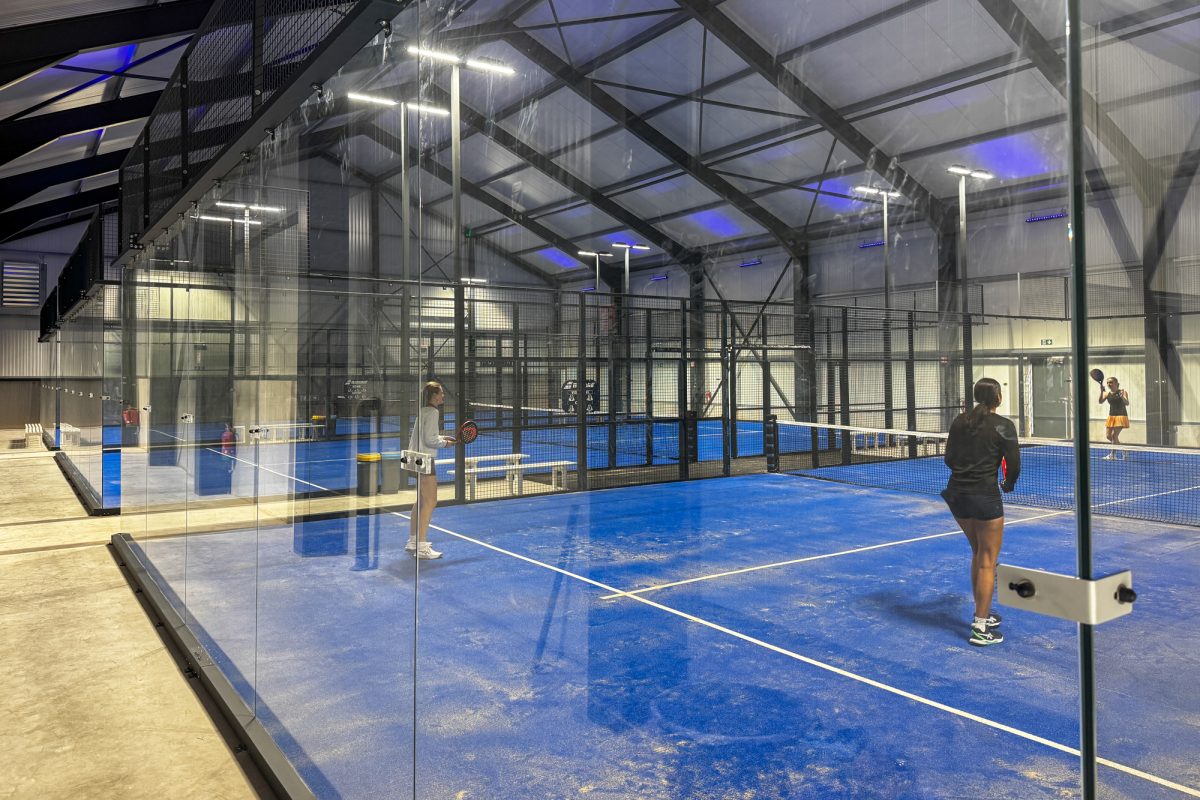 Neue Padelhalle in der Eupener Unterstadt von innen