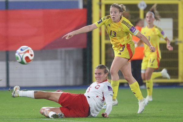 Elena Dhont trifft zum 1:0 für Belgien