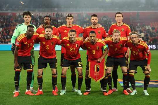 Die Roten Teufel posieren vor dem Nations-League-Spiel gegen die Türkei für ein Gruppenfoto