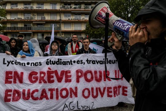 Schülerprotest in Bron im Außenbezirk von Lyon